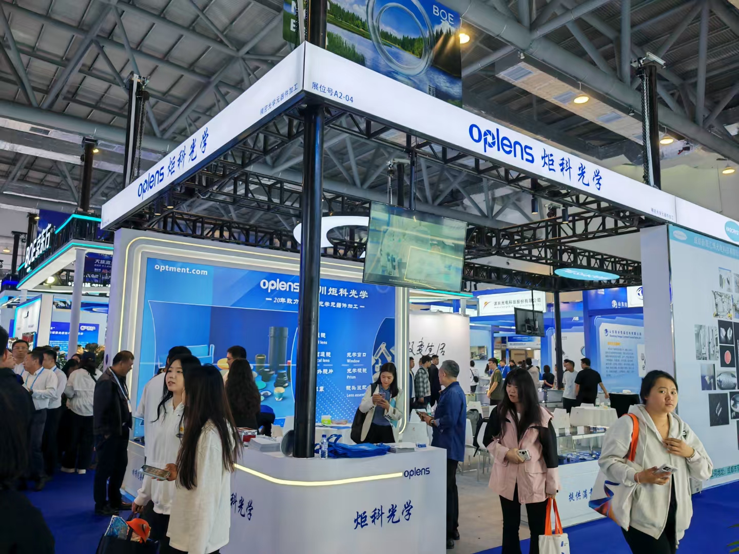 d90c1b91614f40fdb374ec9eac5f62f8.jpg